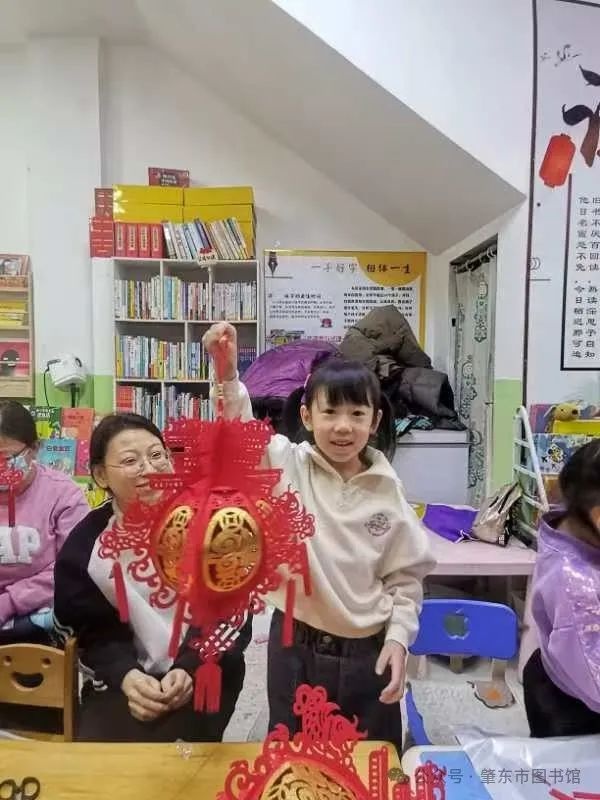 元宵佳节，亲子花灯制作活动为何引发家长孩子齐点赞？  第4张