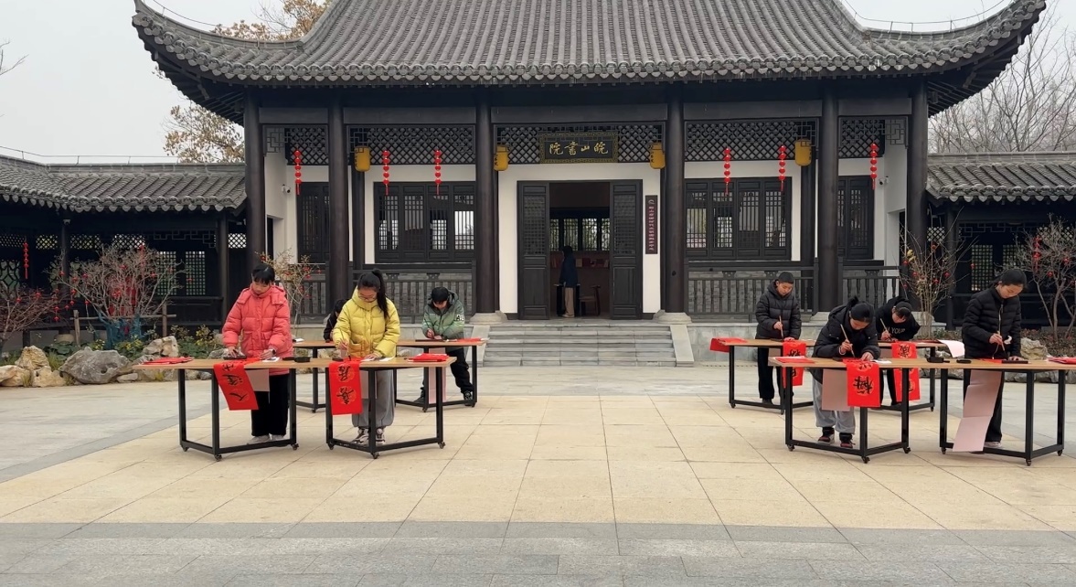 2025年春节，潜山皖山书院如何让传统年俗与现代文化完美融合？  第2张