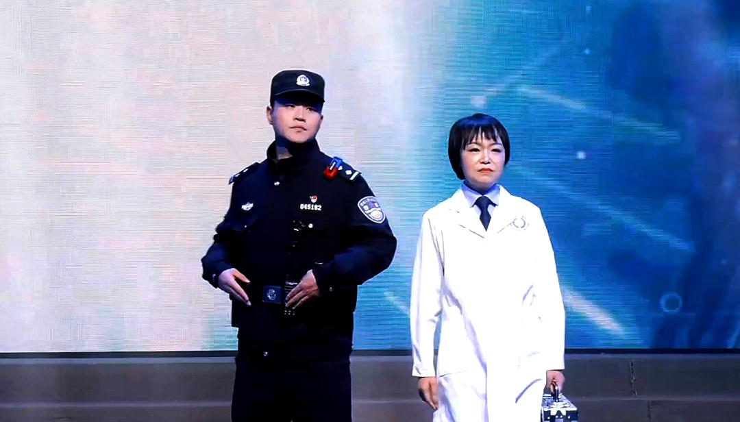 十堰女警如何用英姿飒爽的工装风采，展现新时代巾帼精神？  第2张
