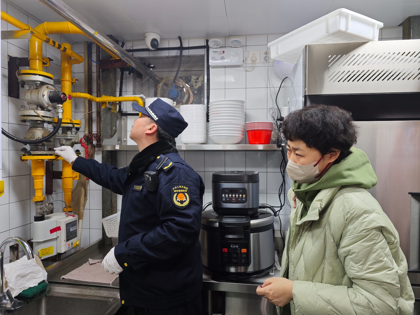 城市管理执法队连日行动，你的生活安全有保障了吗？  第4张
