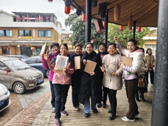 兴义市交通运输局女职工如何欢庆第115个三八妇女节？精彩活动大揭秘  第1张