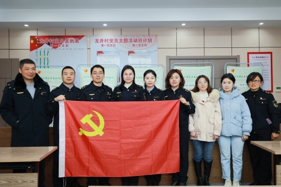 西湖龙井春茶即将上市，你知道如何辨别真伪吗？  第1张