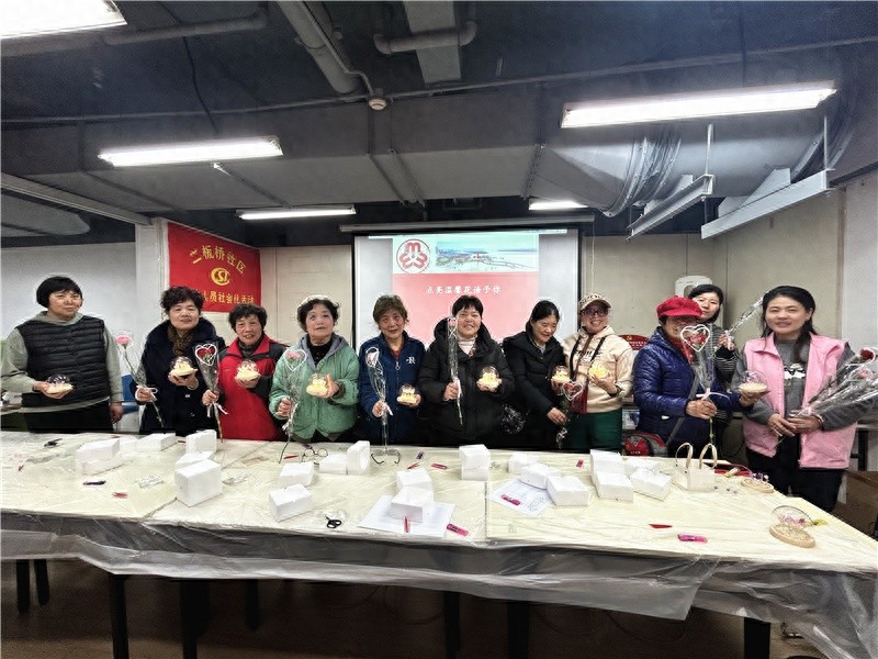 三八节惊喜！鼓楼区二板桥社区点亮温馨花语，你参与了吗？