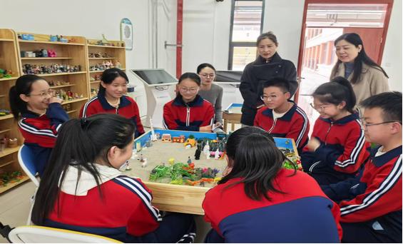 灵石县科协如何通过学雷锋活动赢得广泛好评？揭秘他们的志愿服务秘诀  第4张