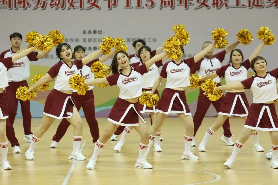 巾帼风采大比拼，500余名女职工舞动全场！你猜谁摘得桂冠？  第4张