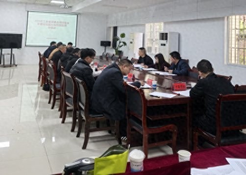 兴仁市重磅出击！2025年工业能源设备更新项目如何申报？超长期特别国债助力三抓工作