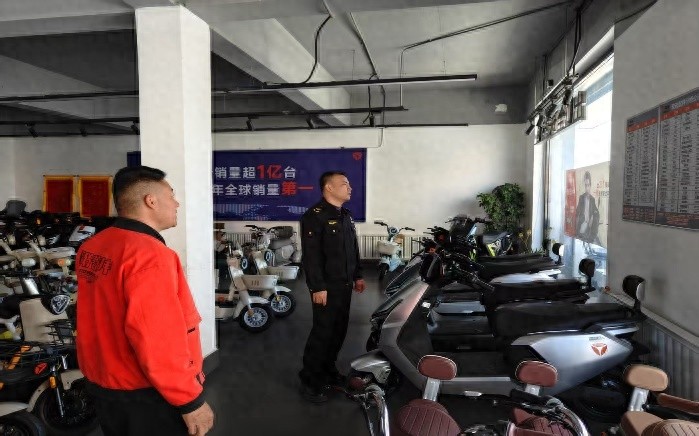沼潭市场监管对电动车展开专项检查！背后隐藏着哪些安全隐患被消除？