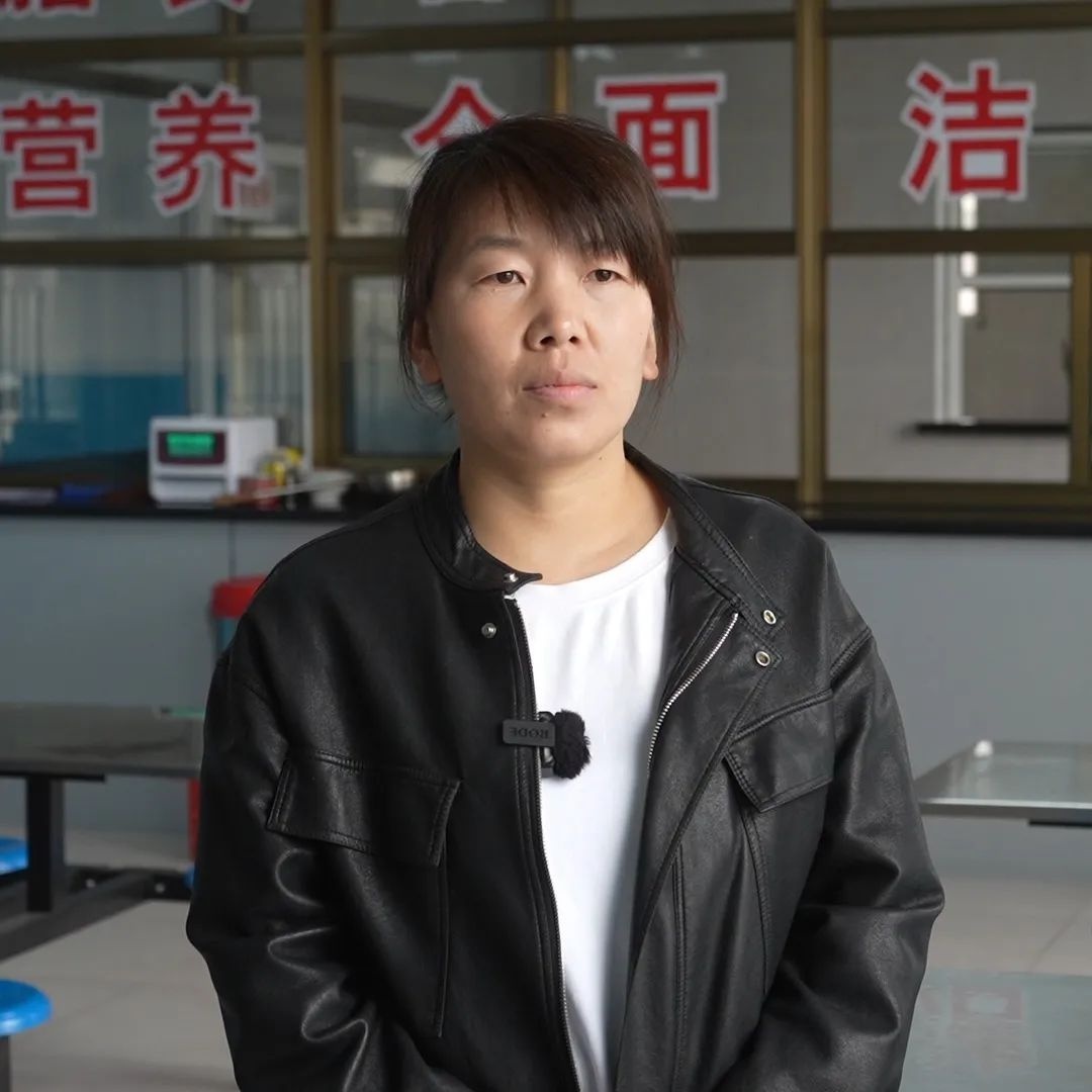 家长亲历校园餐制作全过程！孩子吃得放心，家长怎能不点赞？  第3张