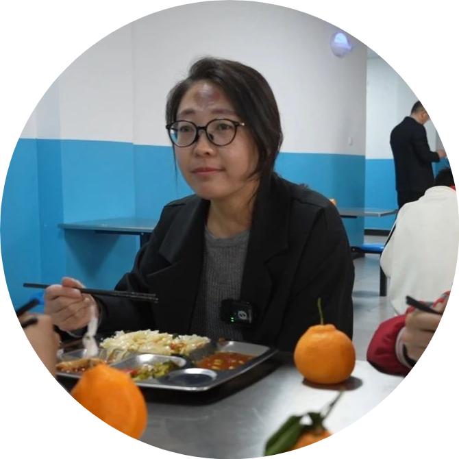 家长亲历校园餐制作全过程！孩子吃得放心，家长怎能不点赞？  第6张