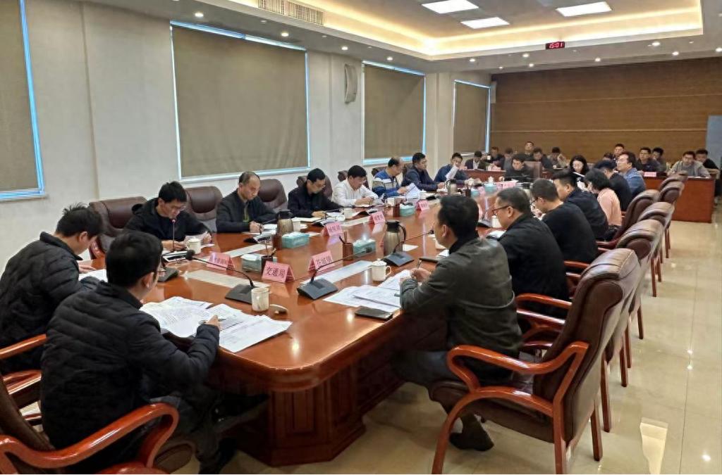 开平市城管局多管齐下整治建筑垃圾，违法违规行为能逃过严查？