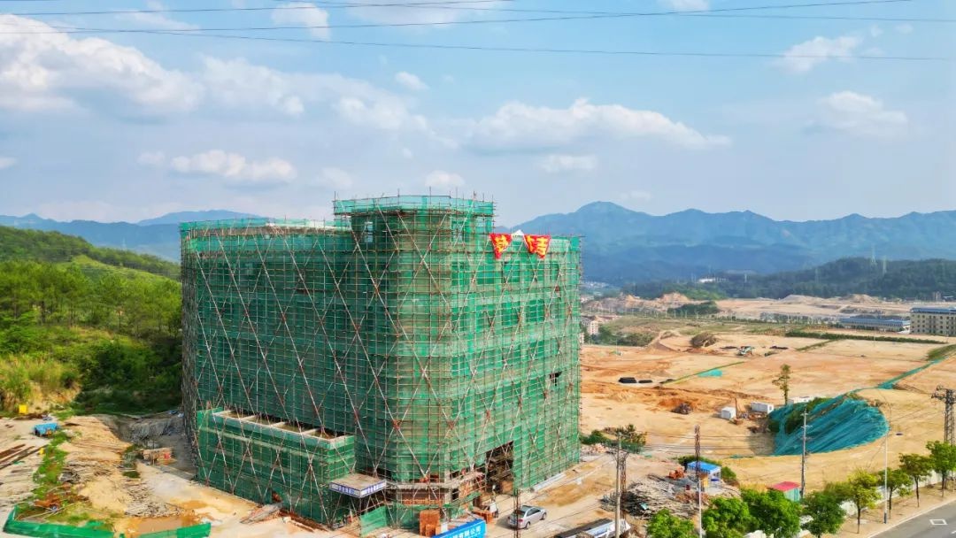 永定工业园南部园区项目建设热火朝天，6月底能建成？国庆节真能投产？