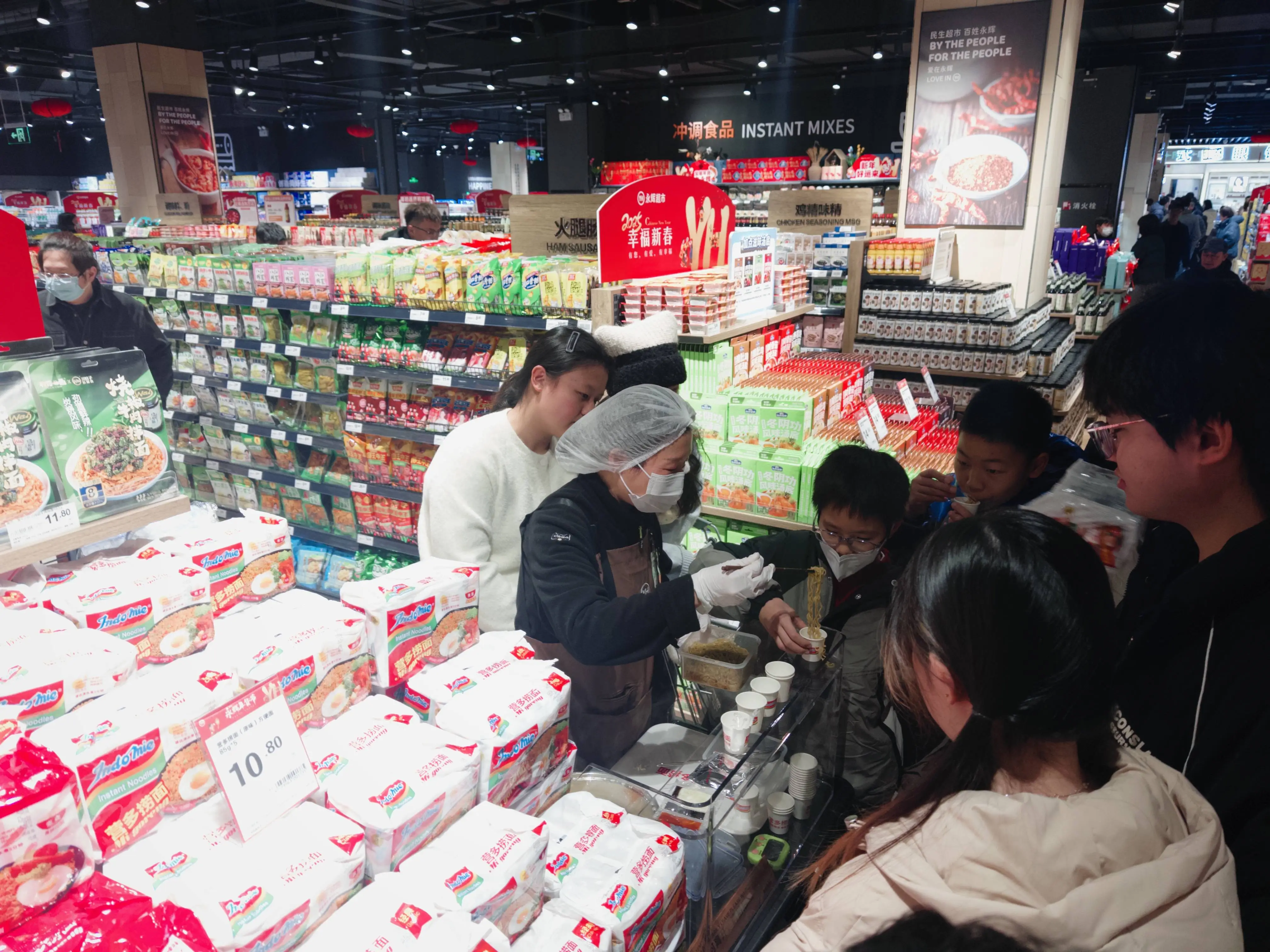 永辉超市上海首店开业,胖东来元素引热潮!你准备好打卡了吗? 第6张 永辉超市上海首店开业,胖东来元素引热潮!你准备好打卡了吗? 第6张