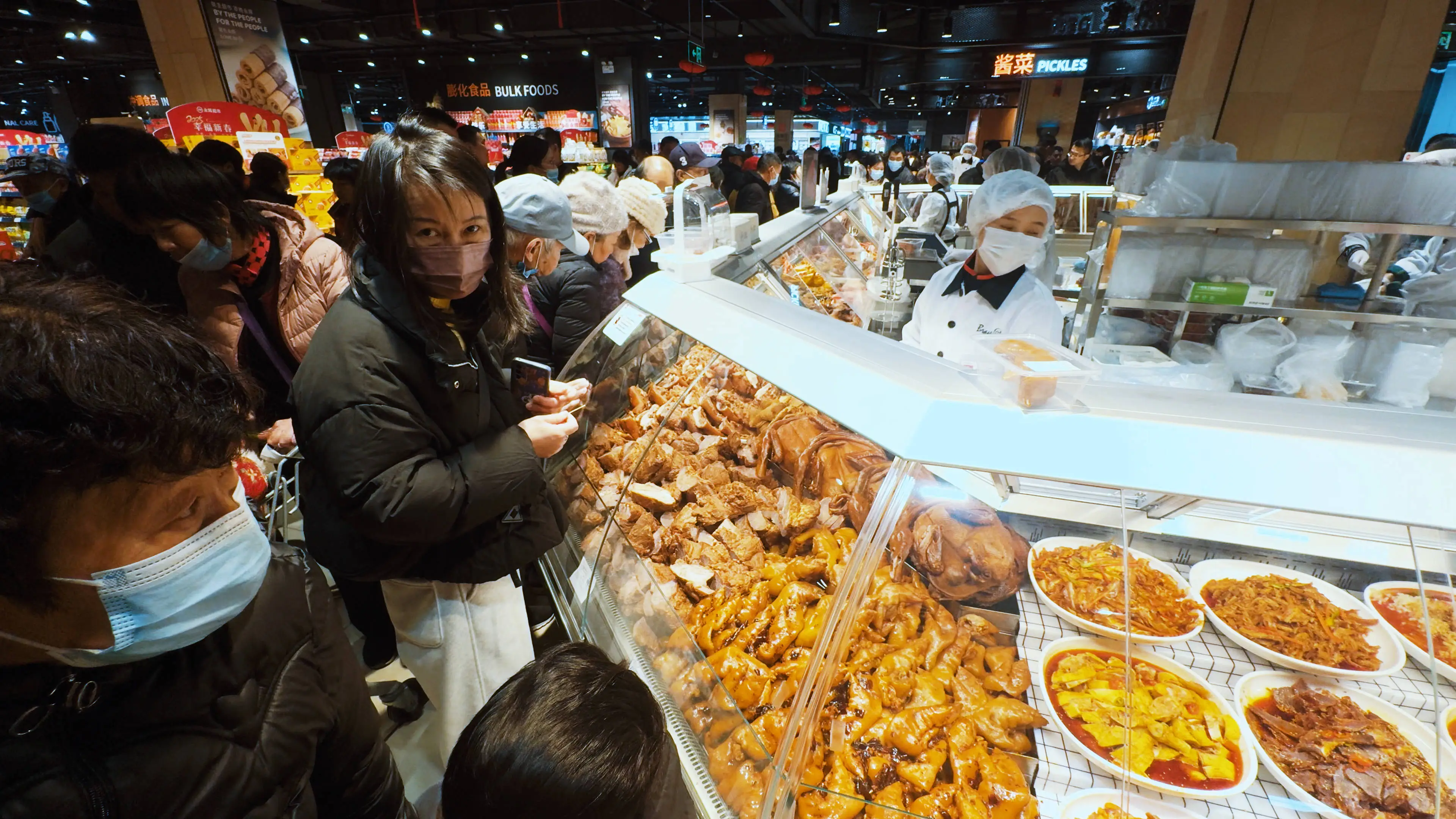 永辉超市上海首店开业,胖东来元素引热潮!你准备好打卡了吗? 第8张 永辉超市上海首店开业,胖东来元素引热潮!你准备好打卡了吗? 第8张