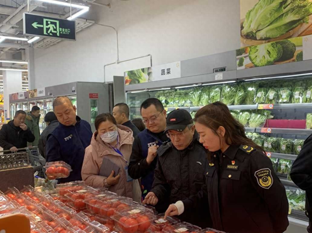 2025年元旦春节，阳泉市如何确保你的餐桌安全？揭秘食品安全抽检全过程  第1张