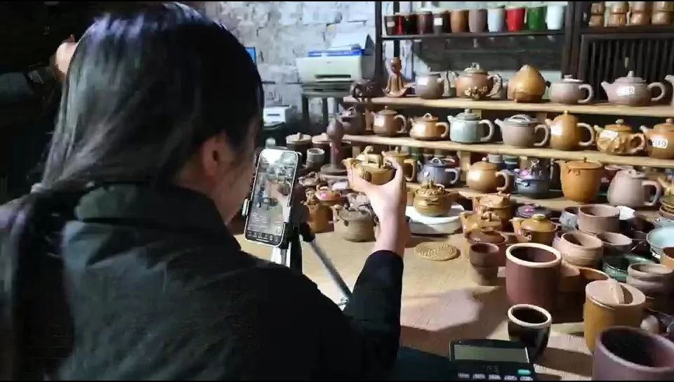岗北村的小院课堂：五代传承的制瓷技艺，为何吸引外村人蜂拥而至？  第4张
