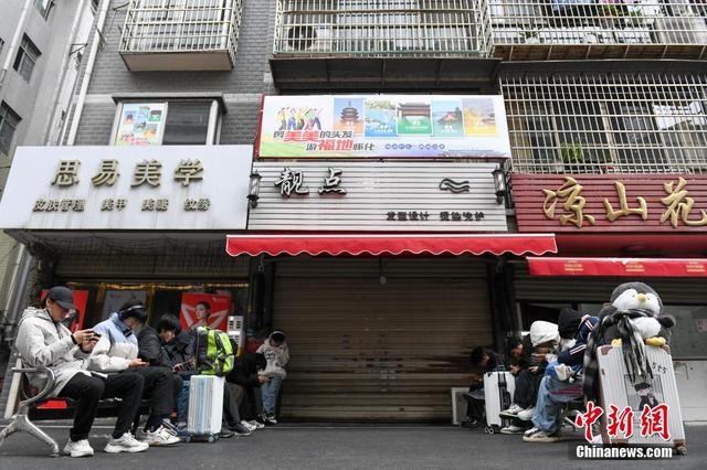 11年坚守，李晓华如何用一把剪刀剪出怀化的网红经济？  第2张