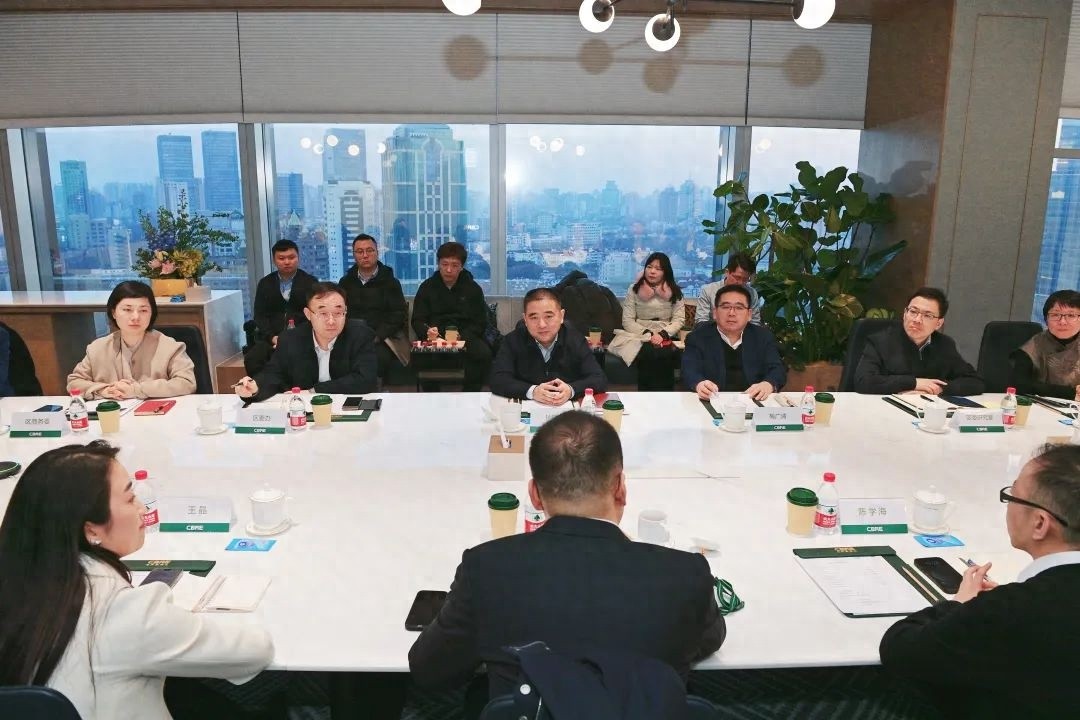 静安楼宇经济2.0版即将启动！区委书记钟晓咏亲自调研，未来发展将如何变革？