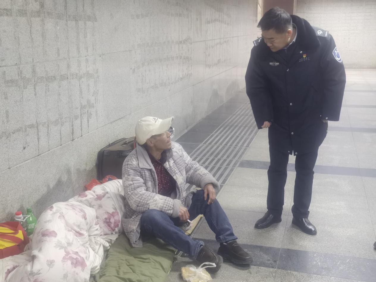 2025年春节，襄阳救助站如何确保流浪者温暖过年？  第2张