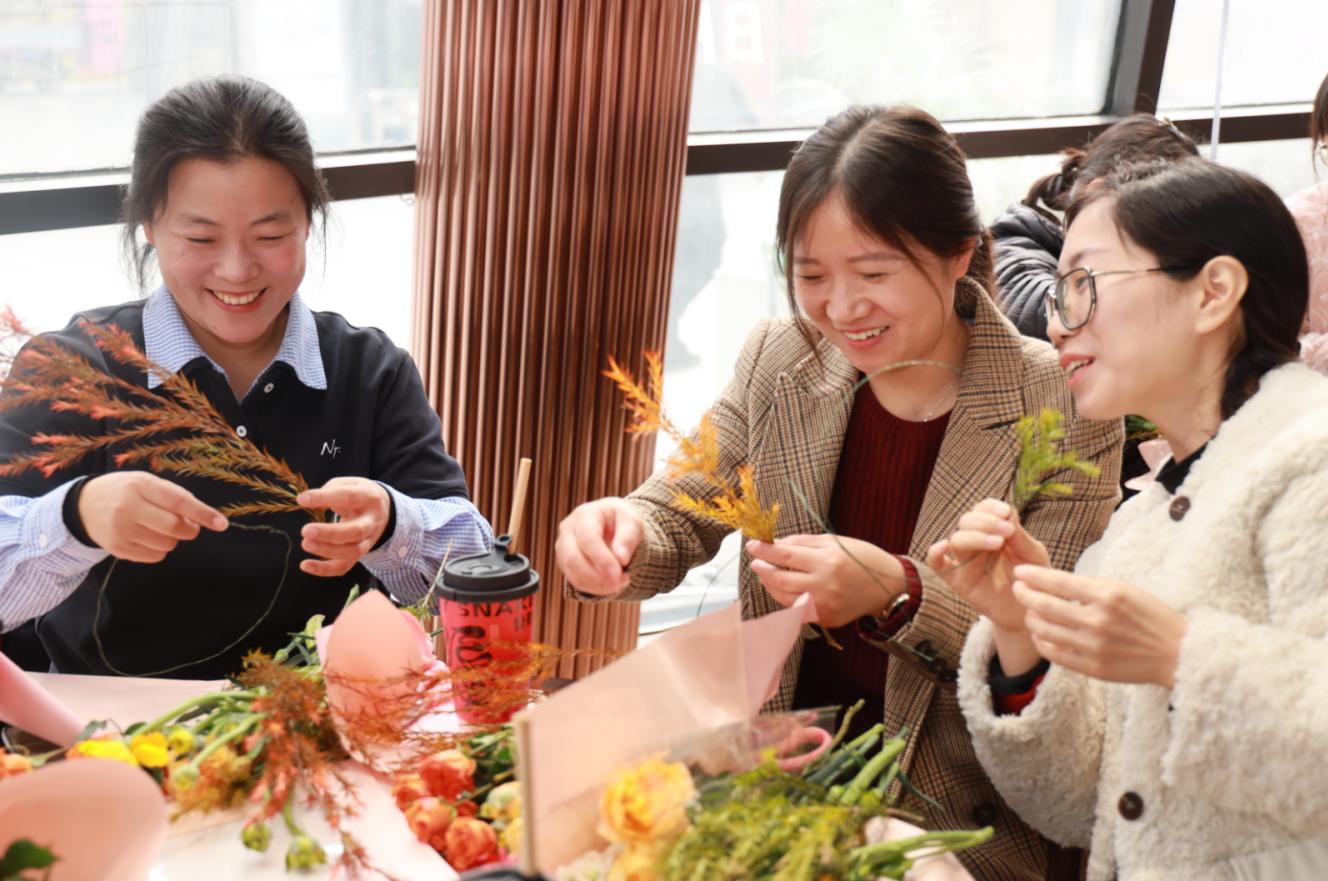 最美三月天，水务局女职工如何绽放独特魅力？  第3张
