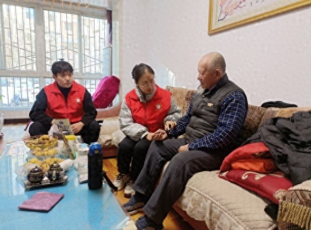 敦煌如何用15分钟志愿服务圈让雷锋精神焕发新活力？  第1张