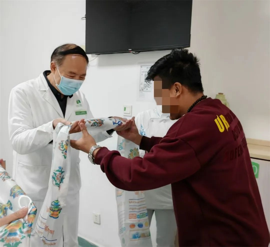西安医生如何成功救治藏族高危心脏病患者？揭秘背后的医疗奇迹  第4张