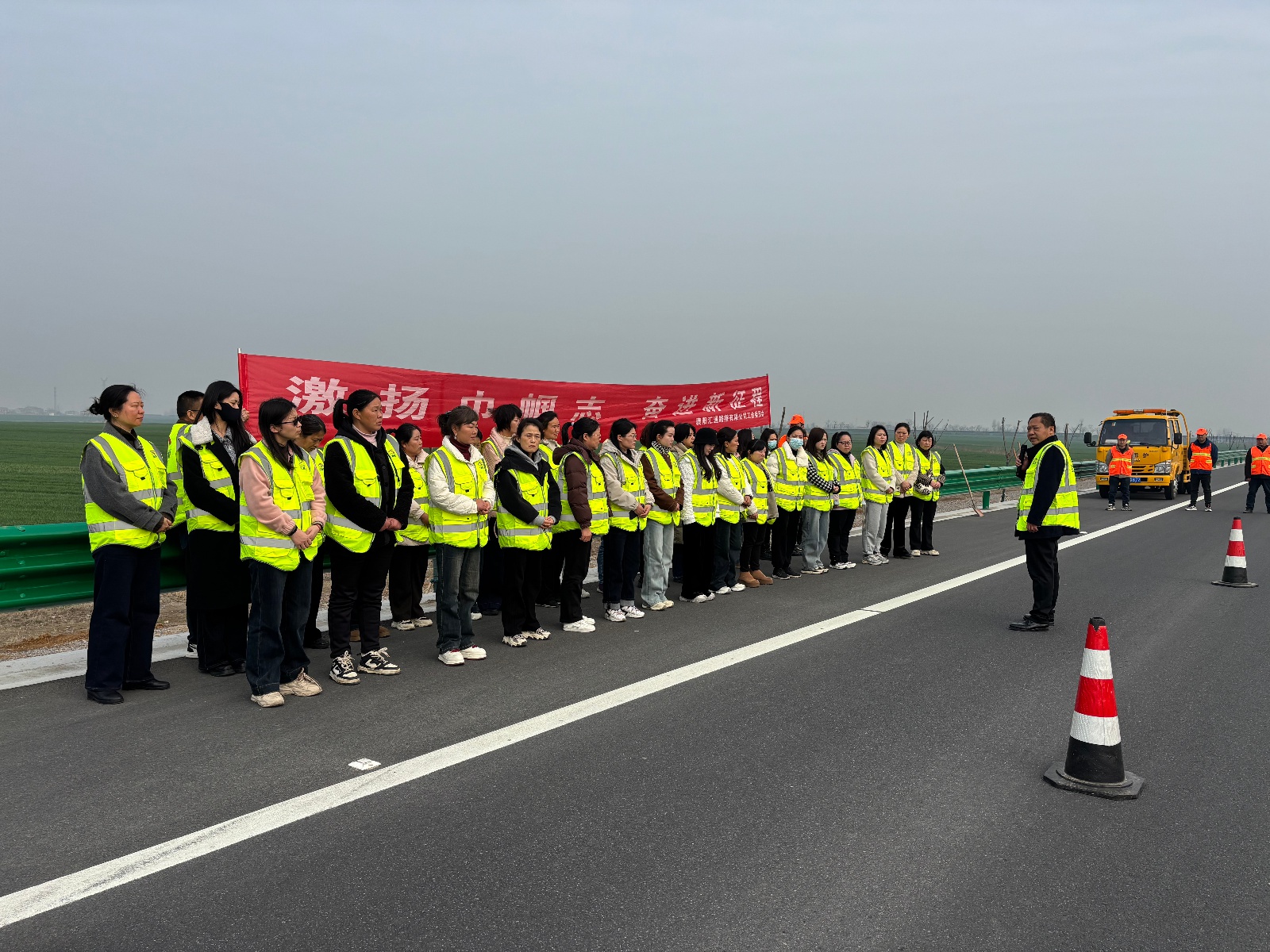 襄州区公路事务发展中心如何让女职工度过一个难忘的三八妇女节? 第3张 襄州区公路事务发展中心如何让女职工度过一个难忘的三八妇女节? 第3张