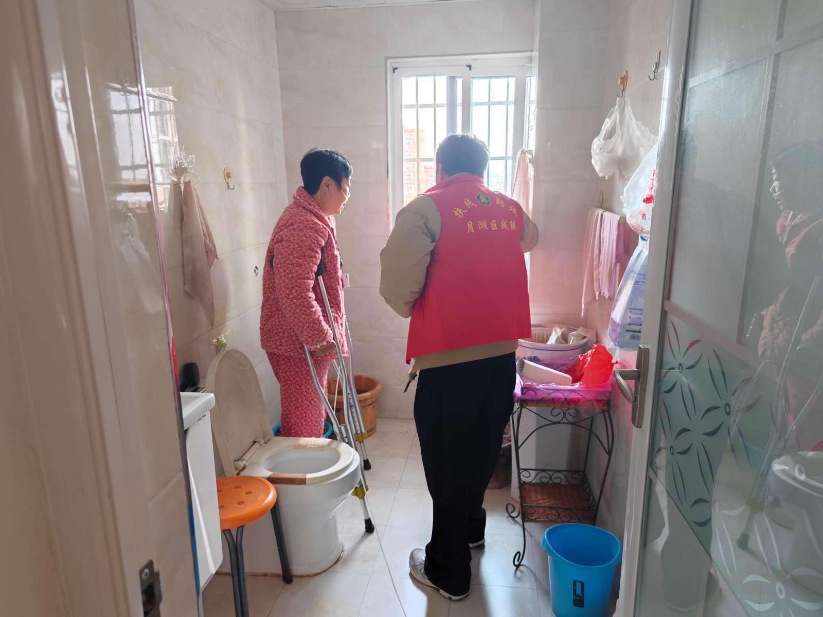 鹰潭市月湖区残联如何让重度残疾人家庭生活更便利？独家揭秘无障碍改造工程  第4张