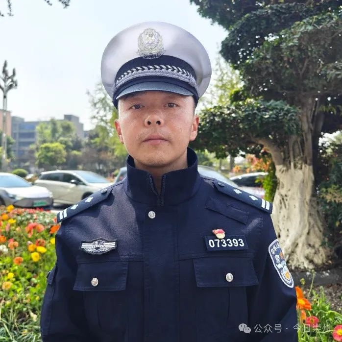 橙色守护者上岗！62岁老人如何让城市交通焕发新生？  第8张