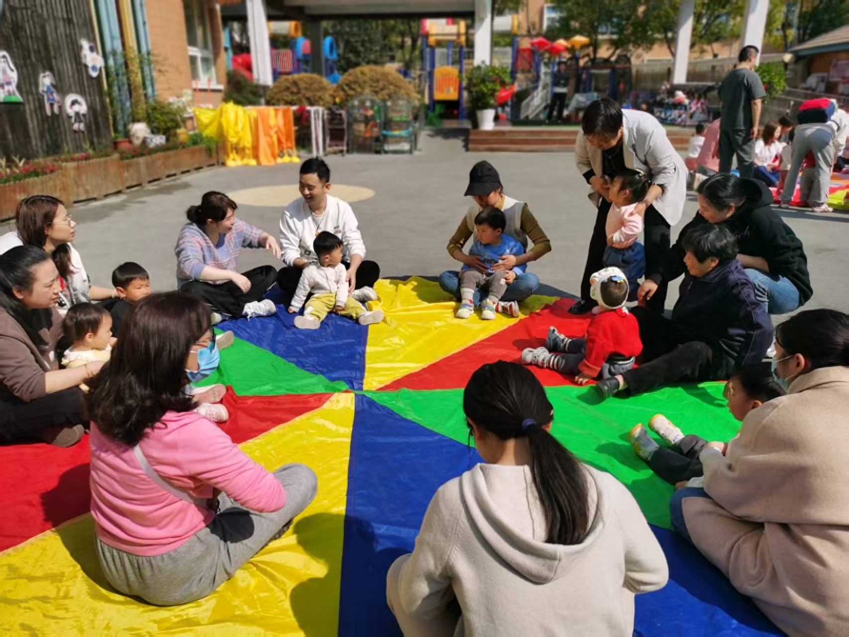 宝妈宝爸必看！杭州这家幼托园的亲子活动为何让宝宝们如此着迷？