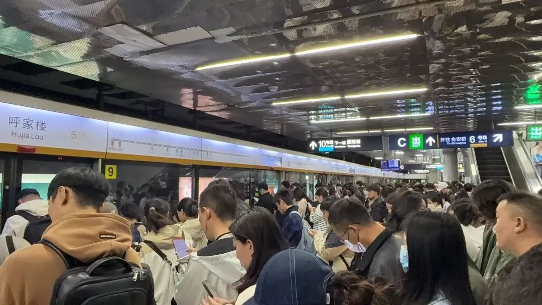 超强大风来袭！北京全城严阵以待，但这次真的会放鸽子吗？  第2张
