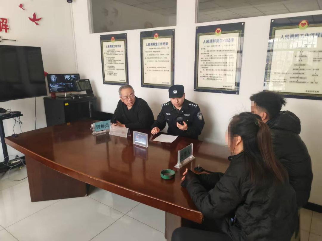 扶余市公安局如何用敲门行动筑牢基层治理防线？暖心走访化解矛盾，平安不出事  第4张