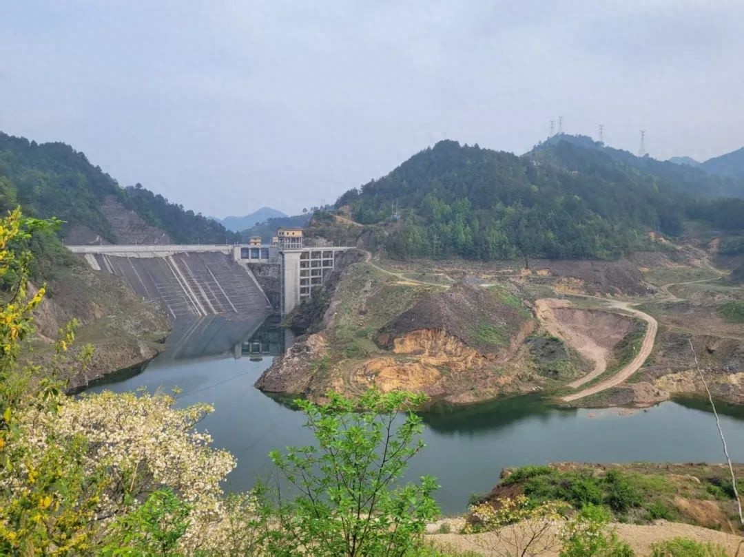 凯里市嘎醉河水库蓄水启动，这座超级工程将如何改变当地生态与民生？  第1张