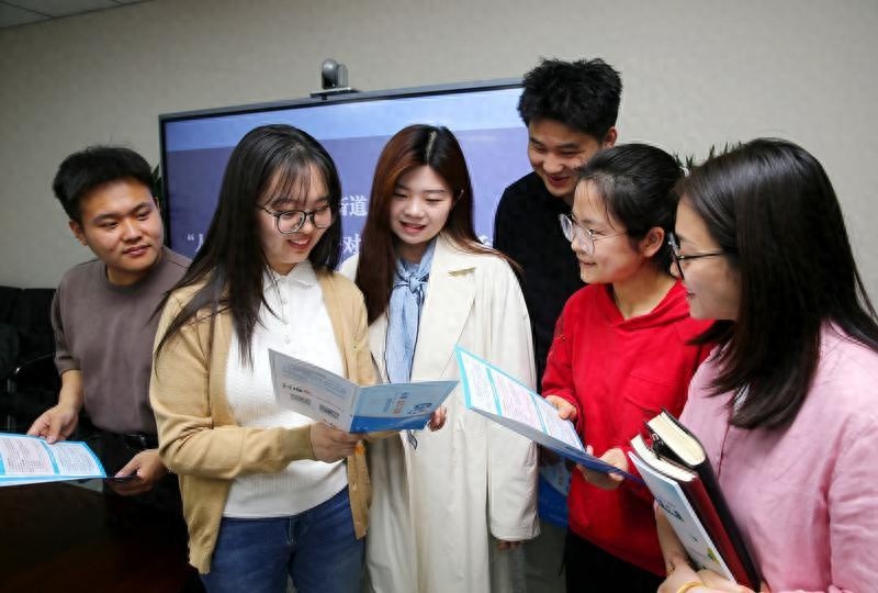碑林区柏树林街道帮扶企业有何高招？人社政策进企业活动受热捧