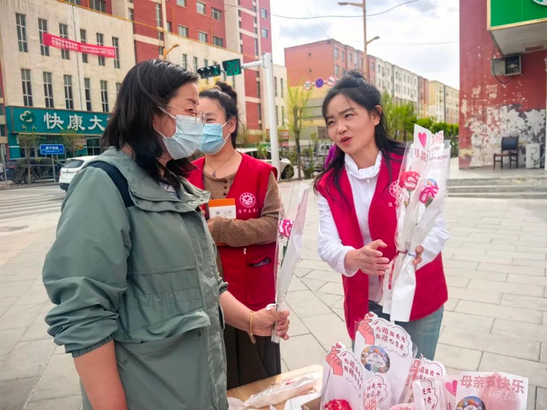 海欣苑社区‘她力量·追逐光’活动，成效显著？金奖背后是啥秘诀  第3张