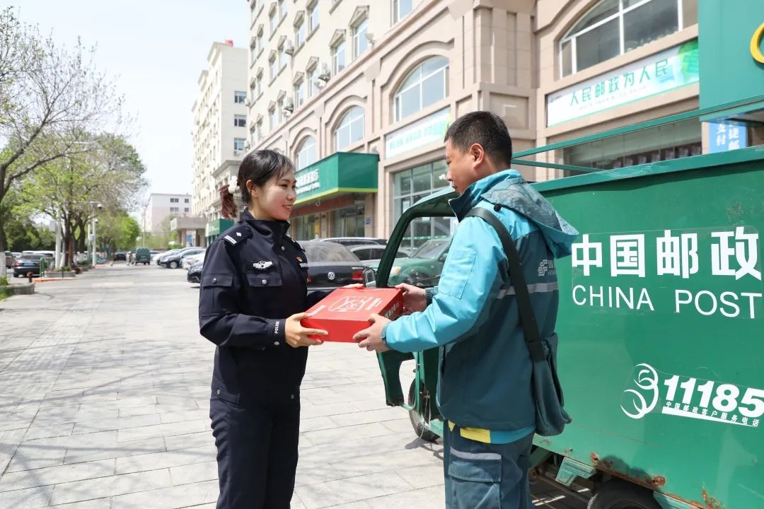 警察妈妈与女警子女，双重角色下的坚守与奉献？你了解多少  第2张