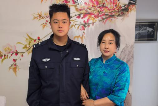 警察妈妈与女警子女，双重角色下的坚守与奉献？你了解多少  第4张