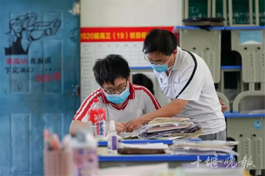 23年累计献血超5400毫升！他为何能坚持？背后故事令人动容  第2张