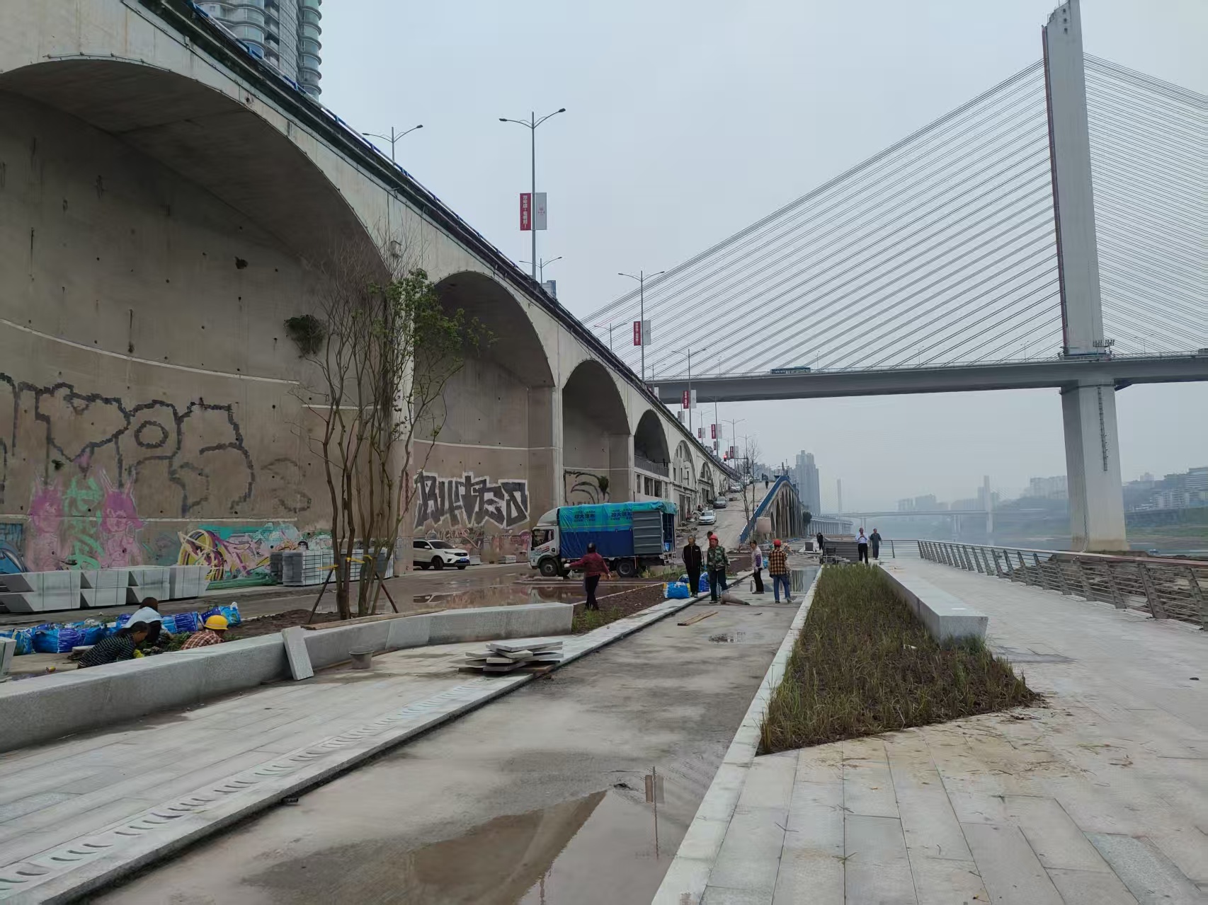 嘉陵江畔大变样！从垃圾荒地到家门口‘小外滩’，为何如此？  第2张