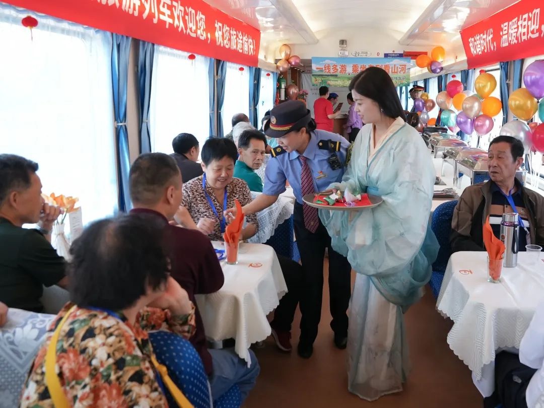 5月11日武汉首开至东北方向银发专列，17天五省一市之旅有多精彩？  第4张