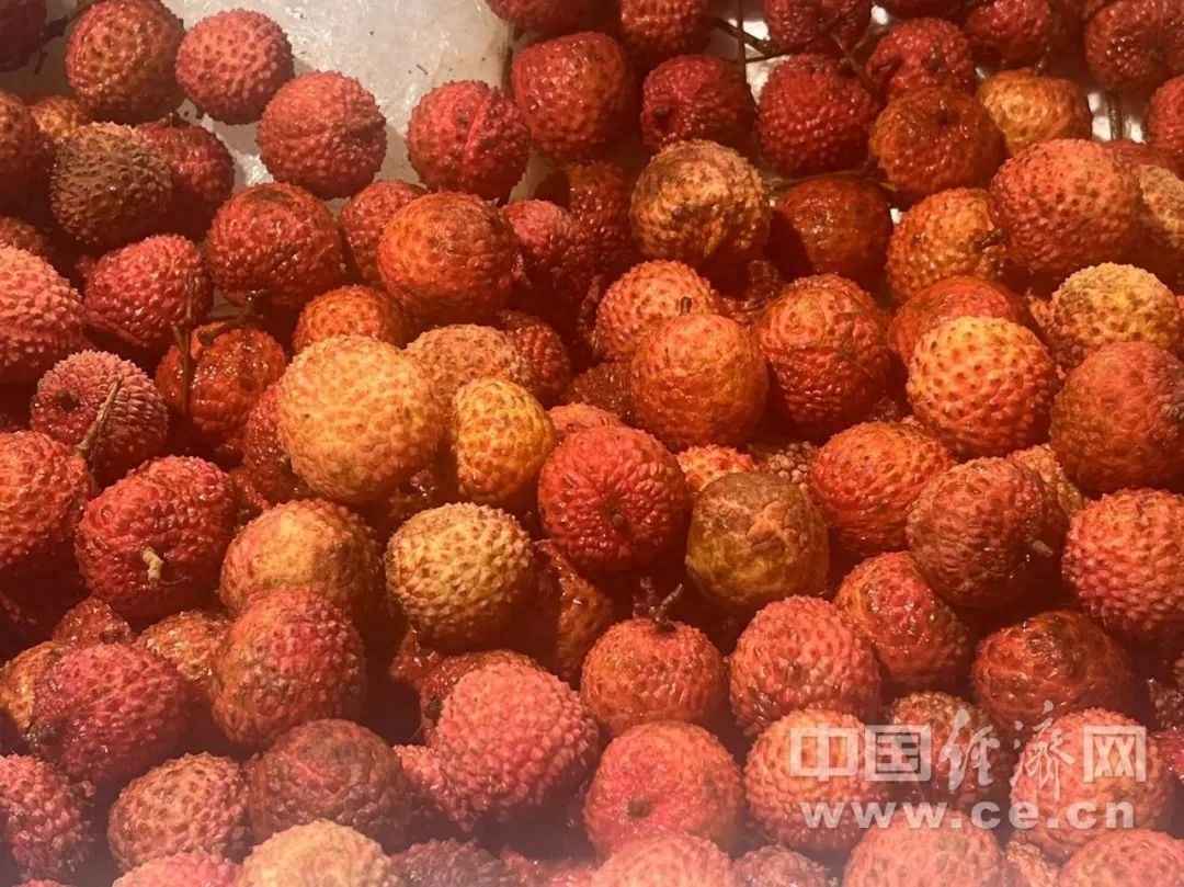 荔枝降价！5月底6月初广东荔枝将大批量上市？批发价要降至15元？