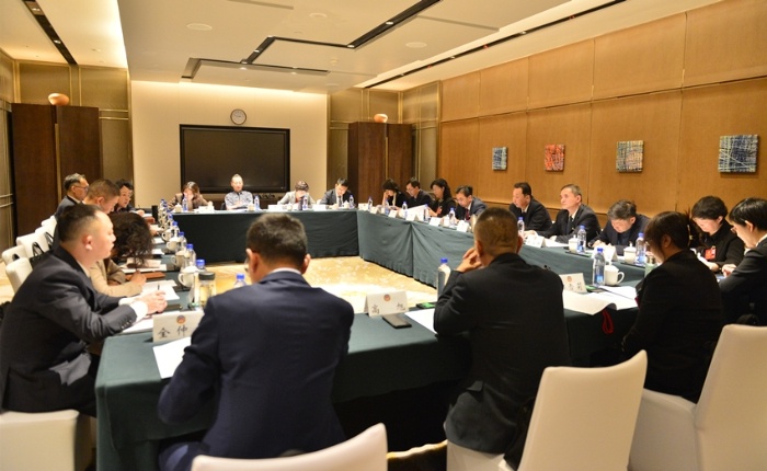 政协委员热议政府工作报告：传统产业如何焕新升级？科技创新如何引领未来？  第2张
