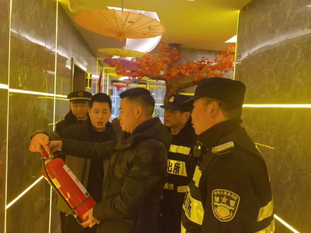 永阳街道夜查行动：你的安全，他们如何守护？  第2张