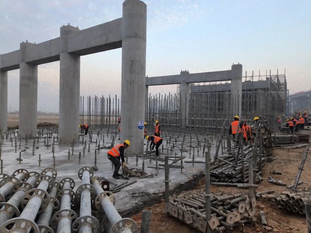 合肥都市圈环线西环线建设迈入新阶段，淮桐高速合肥段复工火热进行中