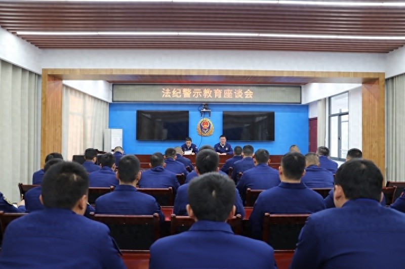 枝江消防如何筑牢思想防线？这场座谈会揭示了关键