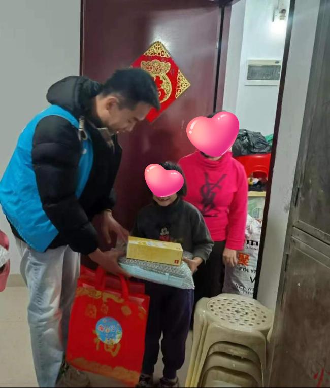 一个小小的行李箱，竟然承载了3000名儿童的团聚心愿！你愿意为他们助力吗？  第2张
