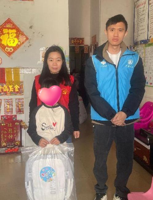 一个小小的行李箱，竟然承载了3000名儿童的团聚心愿！你愿意为他们助力吗？  第3张