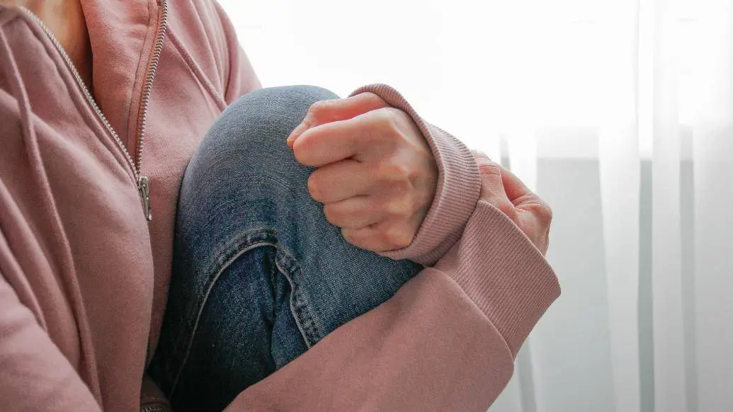 广西教师唐某某性侵案：抑郁症学生自杀，法律如何严惩？  第1张