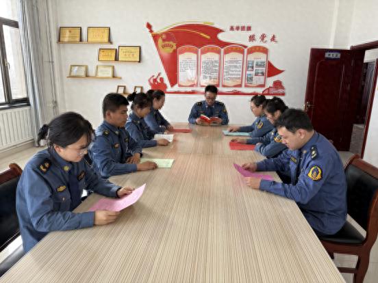 阿盟交通运输中心如何筑牢森林防火安全防线？揭秘三大关键措施  第1张