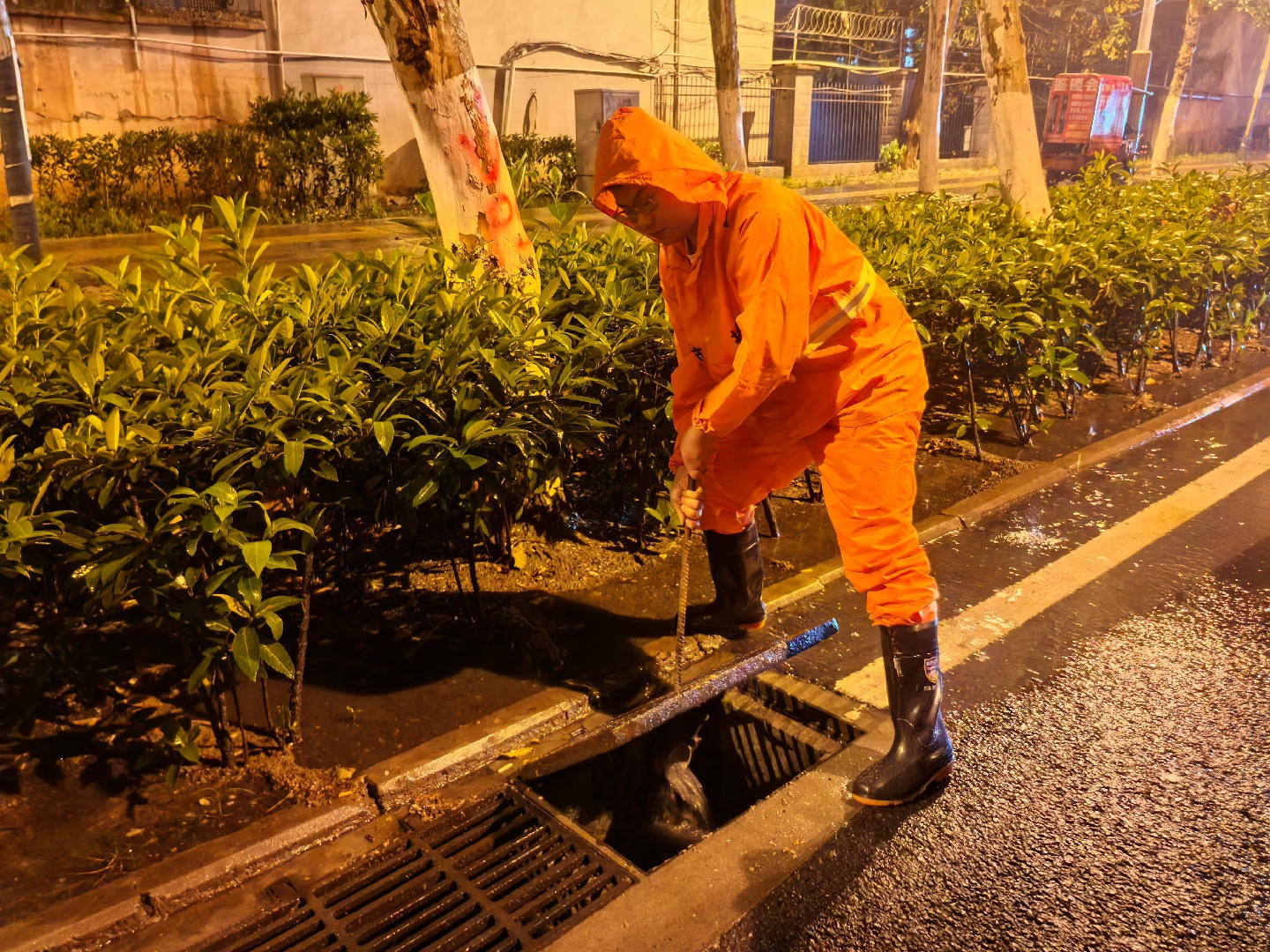 合肥暴雨夜，42座下穿桥66处易涝点如何安全度汛？水务集团这样做  第2张