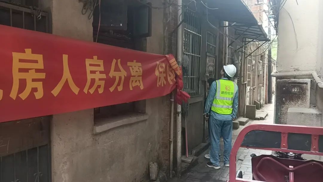 4月11日全市暴雨来袭！区城管局300人应急队伍全力守护城市安全，你知道咋做到的？  第5张